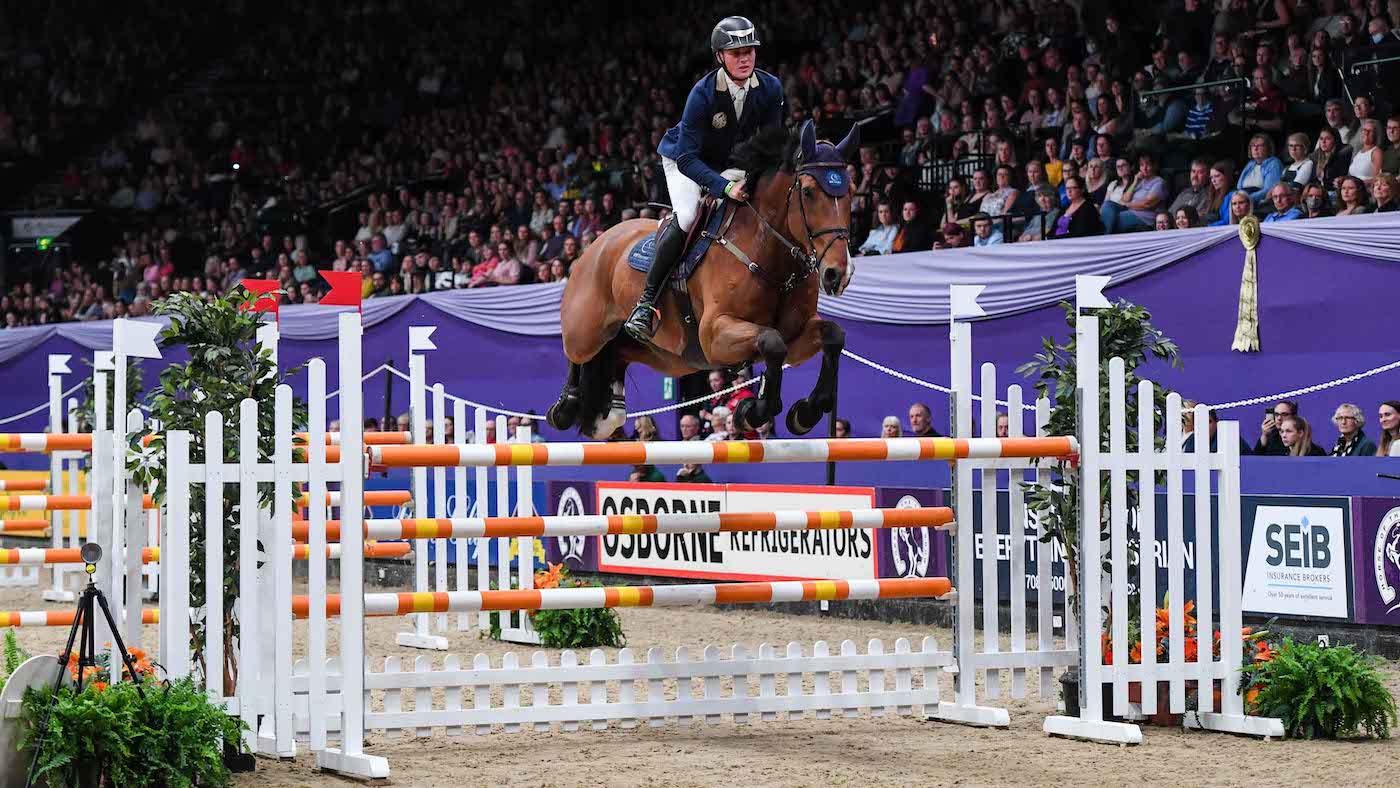 Michael Duffy and Jeff Ten Halven in the HOYS Grandstand Challenge Cup