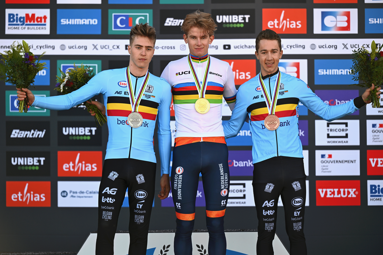 The final podium of the U23 men's at the 2025 Cyclo-cross World Championships