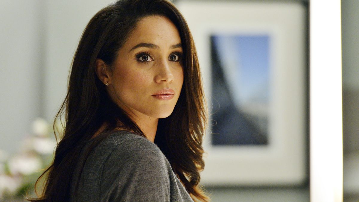 A close up of Megan Markle&#039;s Rachel Zane in the Suits TV show