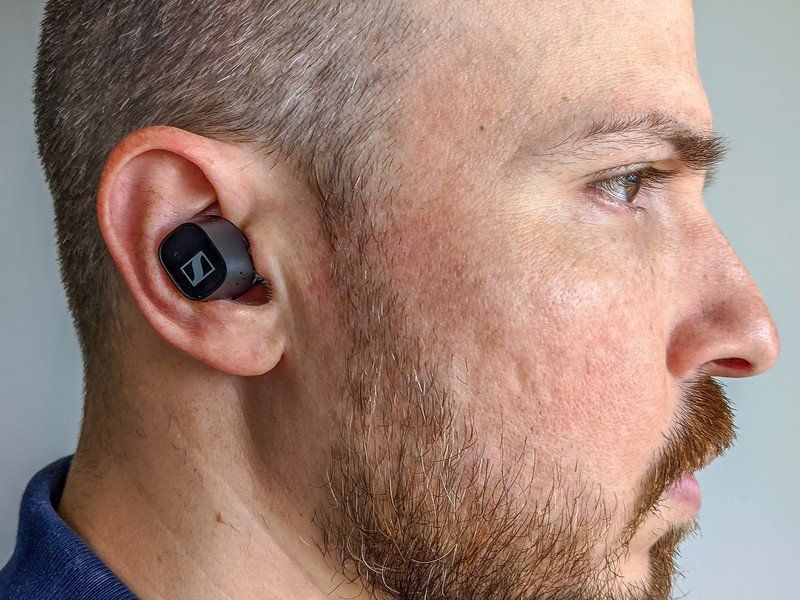 sennheiser cx plus true wireless vs momentum 2