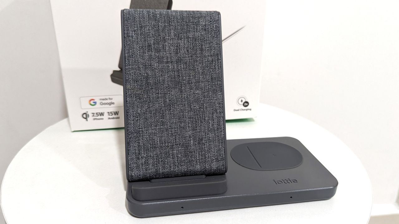 iOttie iON Wireless Duo wireless charging stand
