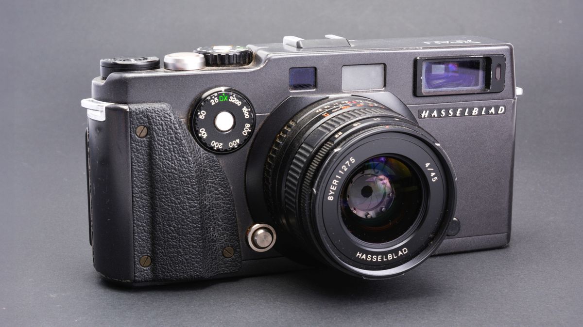 HASSELBLAD XPAN 美品　貴重フィルムカメラ bR5ztWfNvUrmaJvTgMKWte-1200-80.jpg