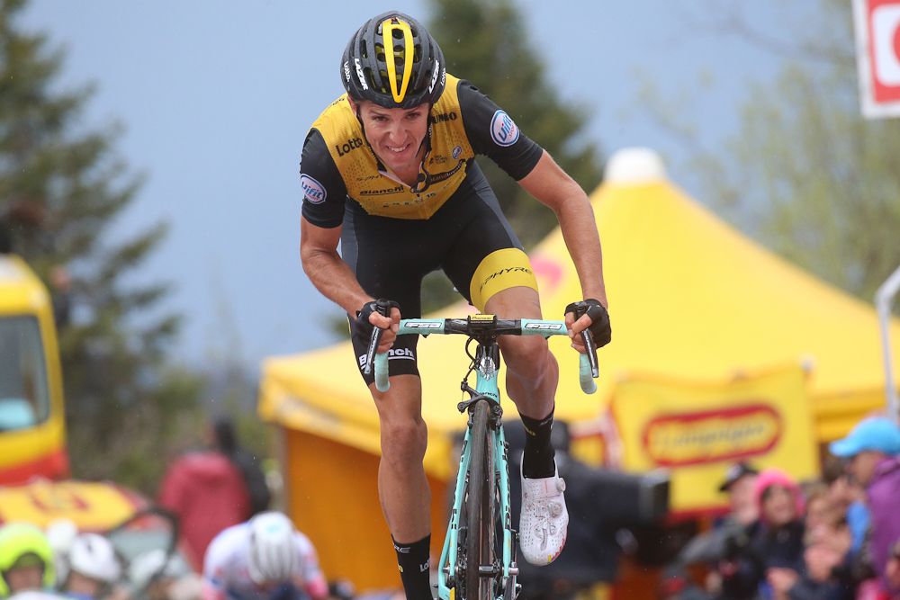 George Bennett climbs the Zoncolan at the 2018 Giro d'Italia