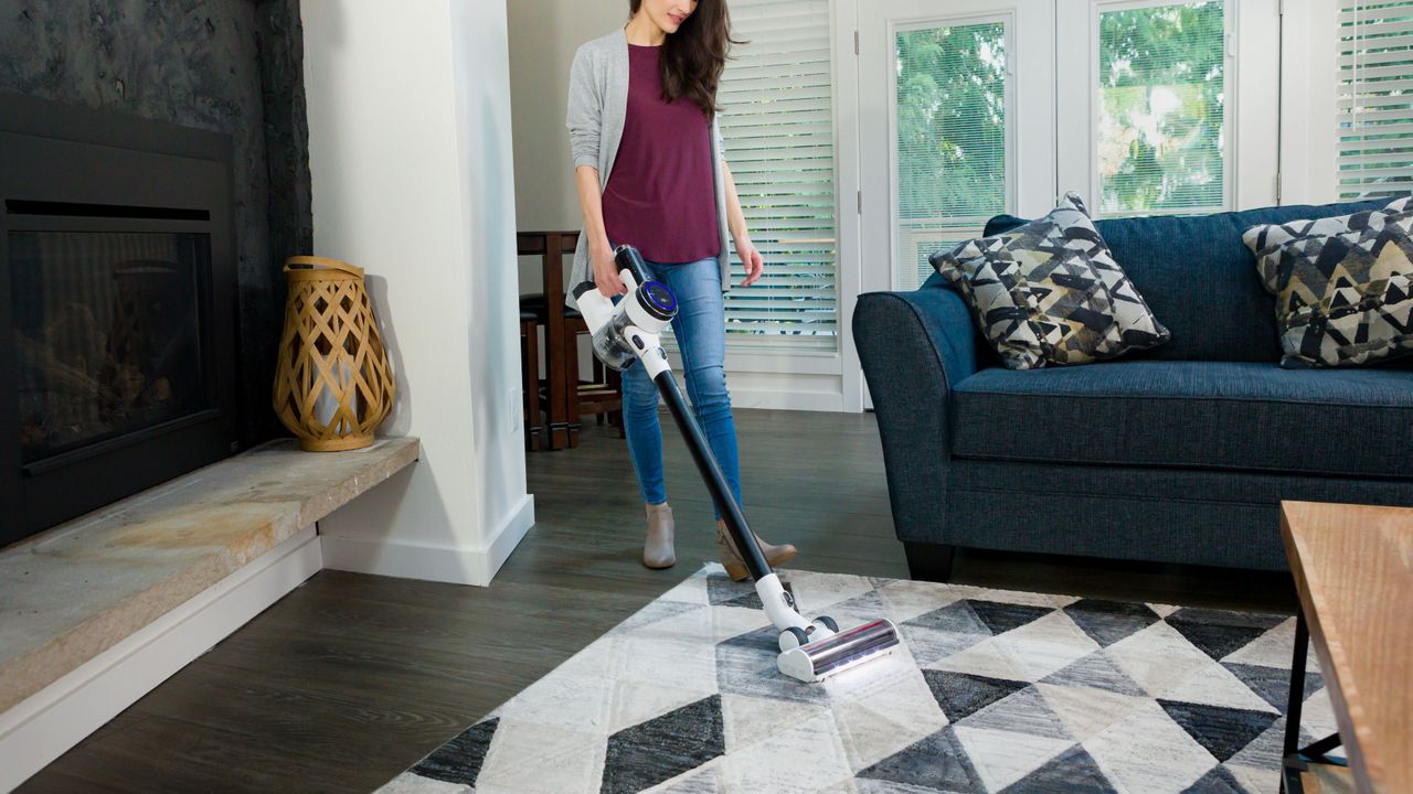 Tineco Pure One S12 vacuum lifestyle