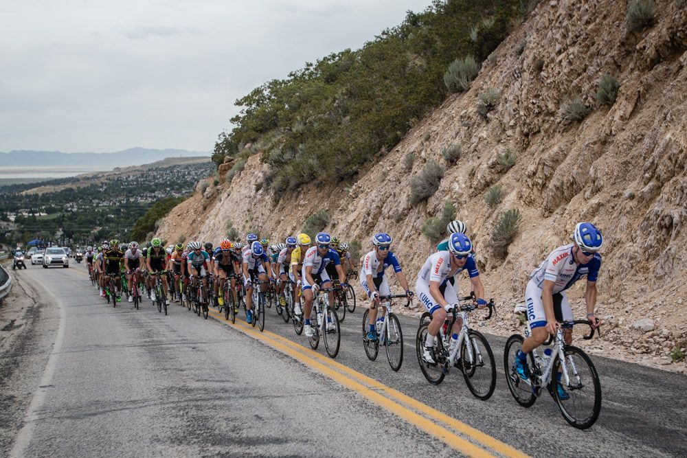 UnitedHealthcare sets the pace of the first climb.