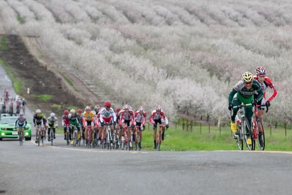 A last desperate break on the final climb was quickly reeled in by the Bissell crew.