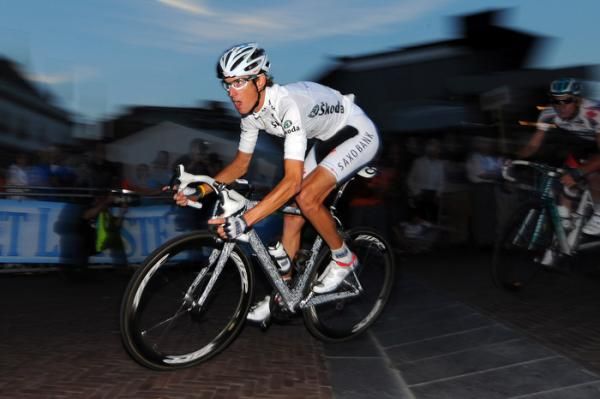 Andy Schleck (Saxo Bank) pushes the pace.
