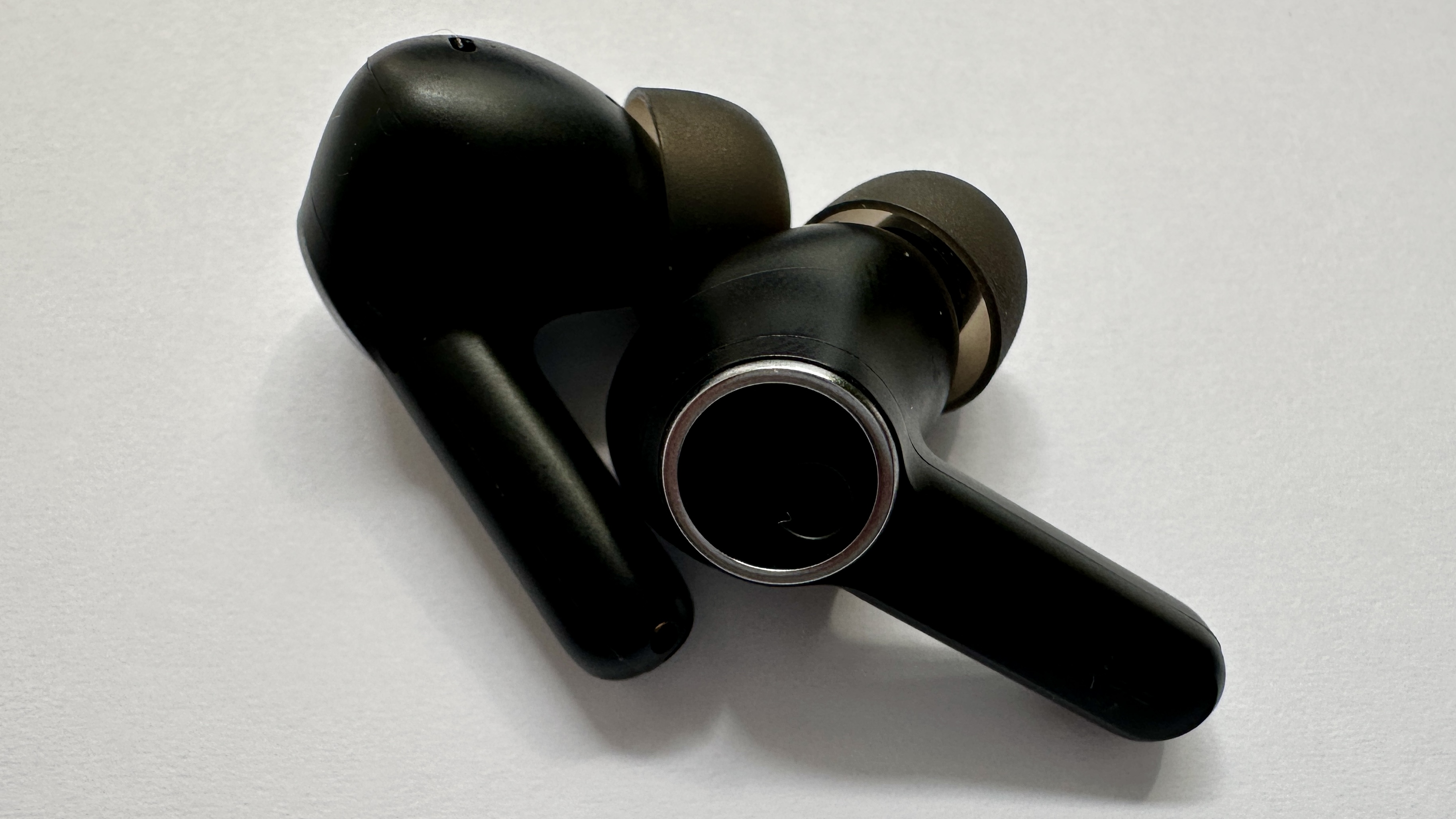 Cambridge Audio Melomania A100 on white background