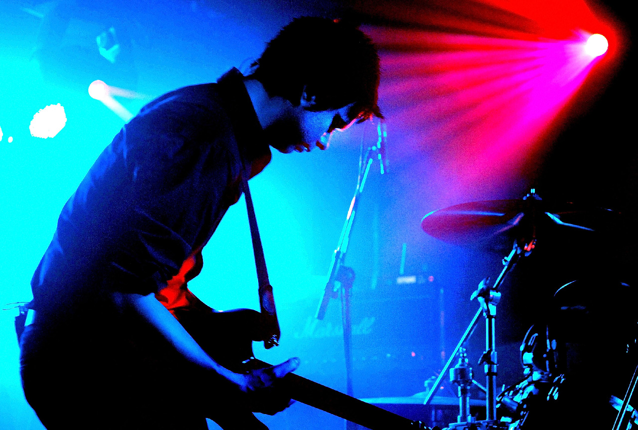 Mike Vennart of Oceansize performs at Academy on October 9, 2007 in Manchester, England.