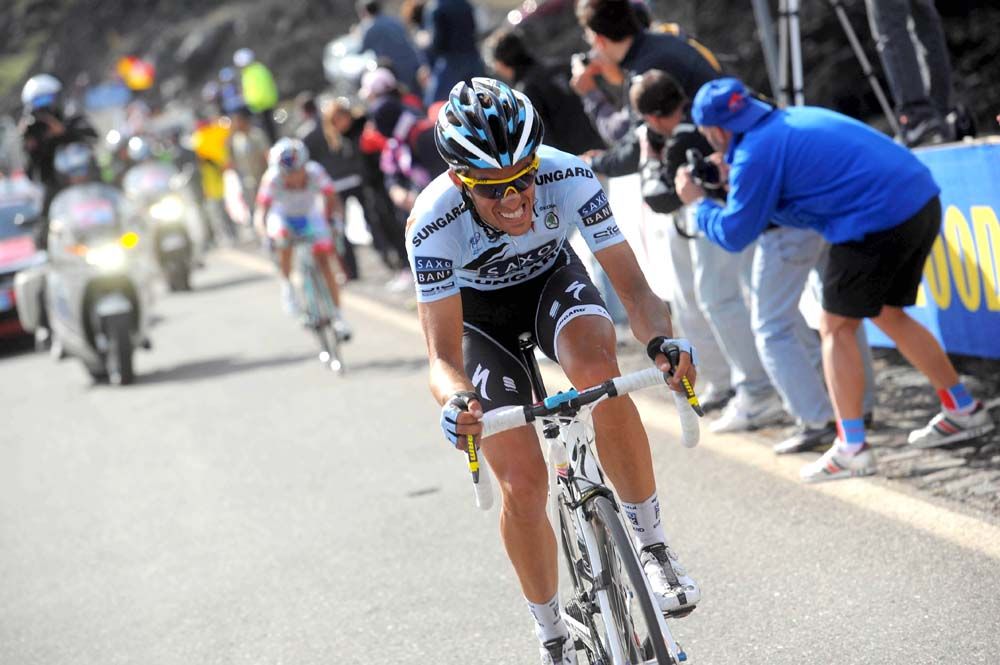 Alberto Contador pushes on alone, leaving Jose Rujano behind at the 2011 Giro on Mount Etna