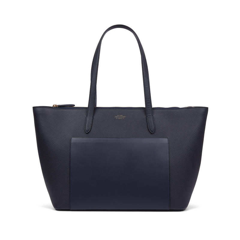 East West Tote Bag With Zip in Panama