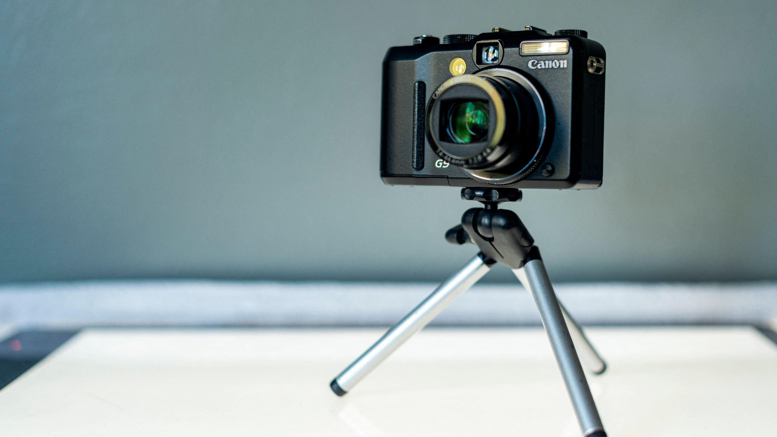 The Canon PowerShot G9 compact camera