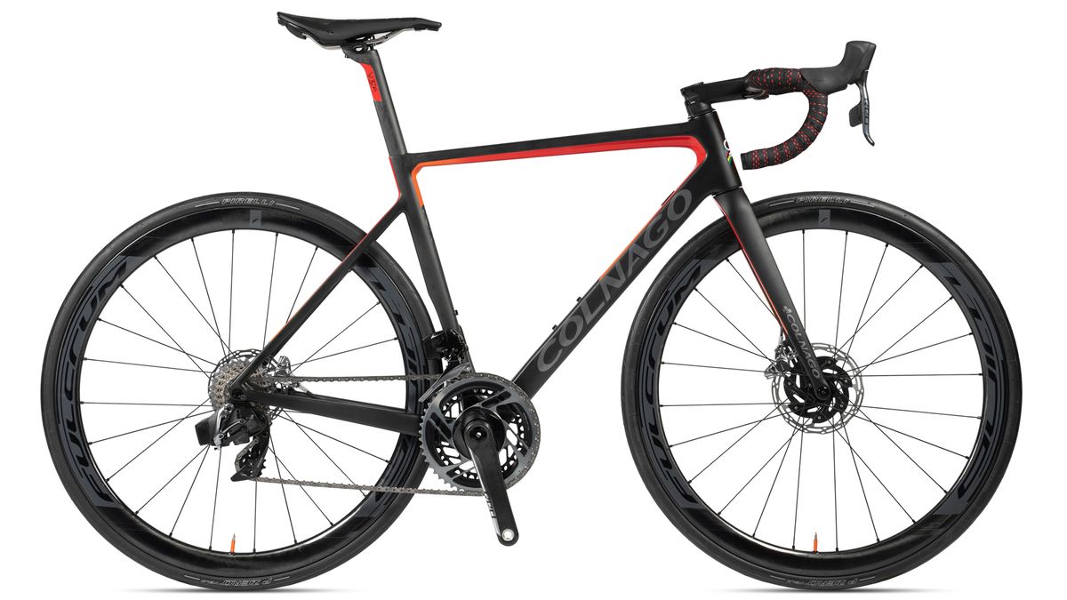 Colnago V3Rs with disc brakes, Sram Red eTap AXS 12 speed and Fulcrum wheels