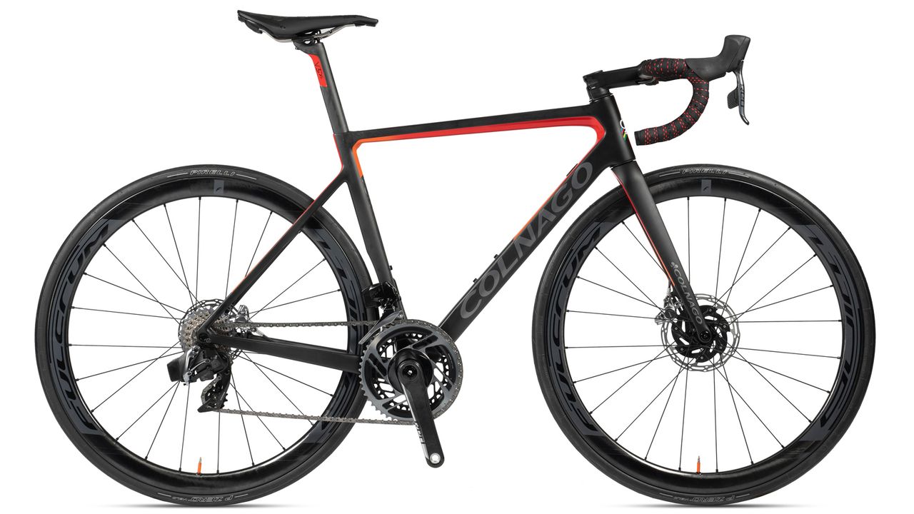 Colnago V3Rs with disc brakes, Sram Red eTap AXS 12 speed and Fulcrum wheels