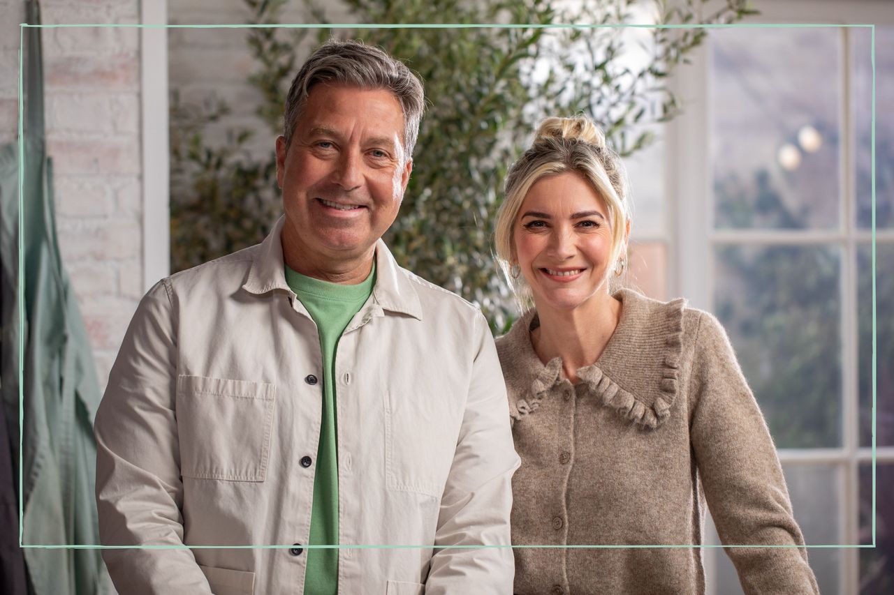 John Torode and Lisa Faulkner for John and Lisa&#039;s Weekend Kitchen