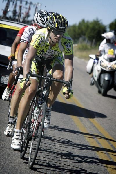Dario Cioni (ISD) takes his turn at the front of the winning break.