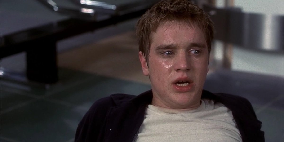 Devon Sawa as Alex Browning in Final Destination