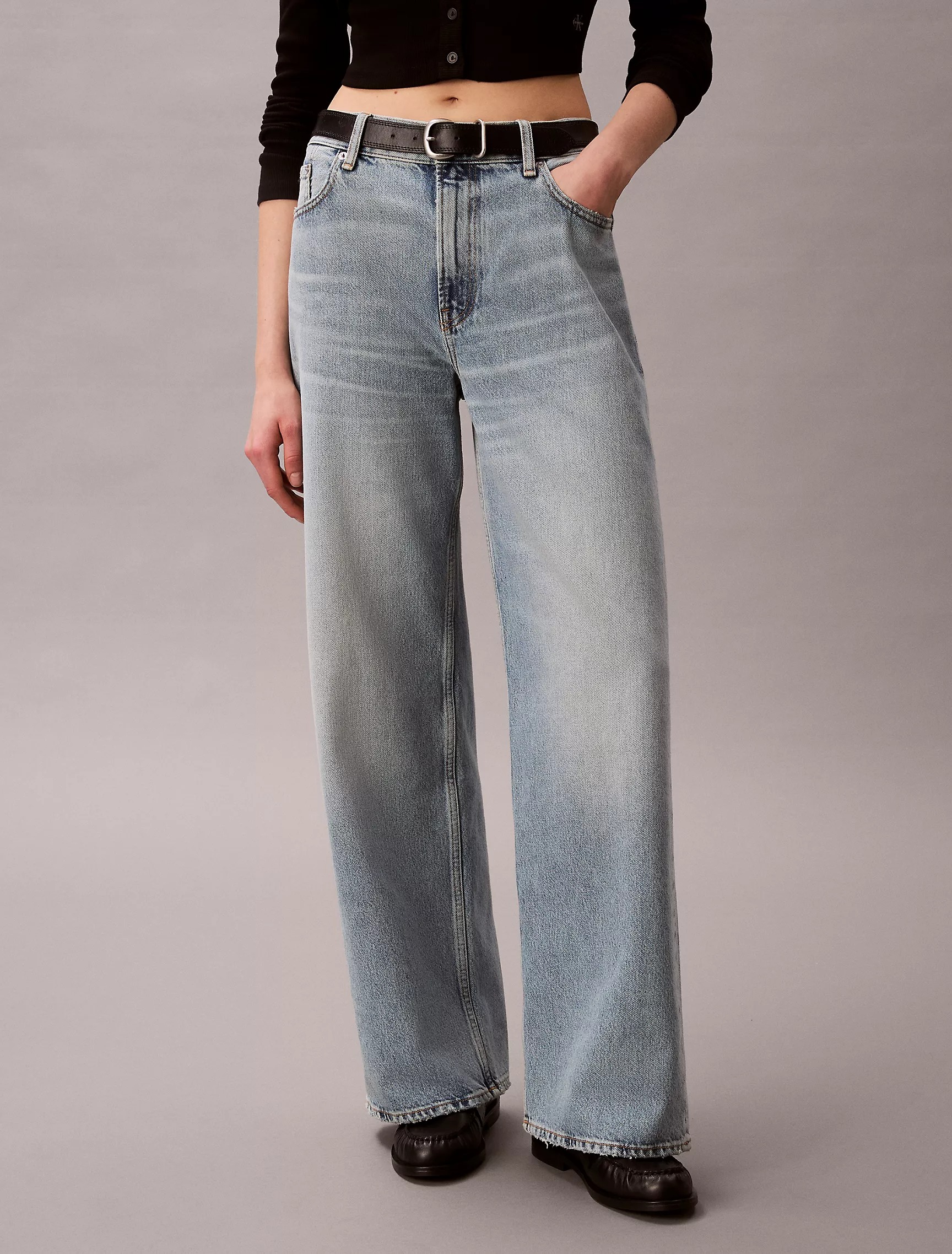 Low Rise Baggy Jeans