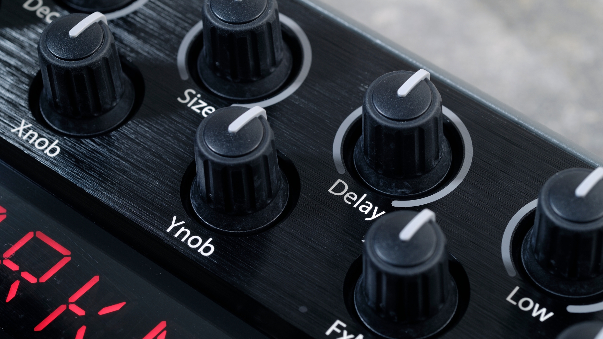 Close up of the knobs on the Eventide Space reverb pedal