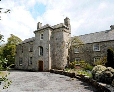 rectory-in-wales-for-sale.gif