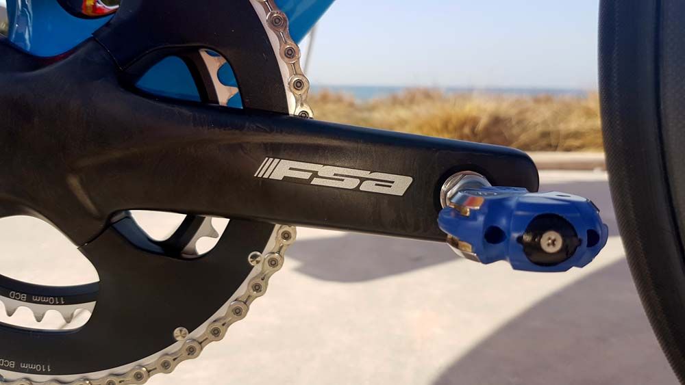 The crankset doesn't have the usual K-Force Light decals