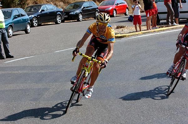 Alejandro Valverde (Caisse d'Epargne) riding in the race leader's top.