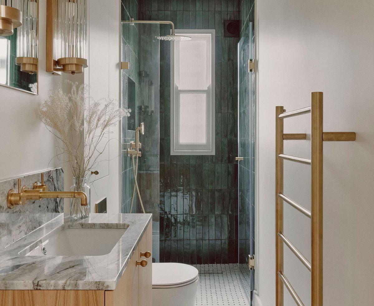 7 layout ideas to try for awkwardly shaped bathroom