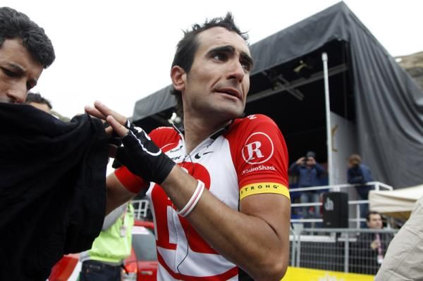 Tiago Machado (Team RadioShack) suffers in the harsh conditions