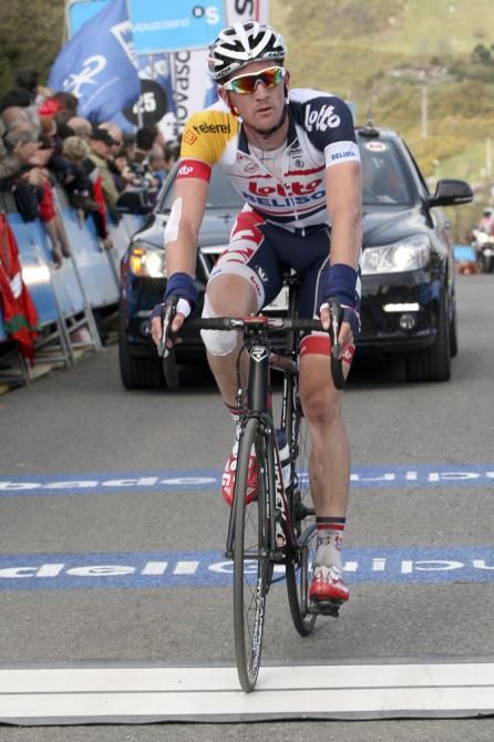 Jurgen Van Den Broeck (Lotto Belisol) sporting bandages from his stage 1 crash at Pais Vasco.