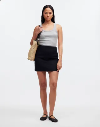 Welt-Pocket Mini Skirt in 100% Linen