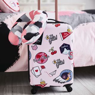 travel bag with neck pillow