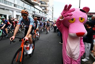 Giro d'Italia stage 7 LIVE: The Blockhaus nears as GC contenders expect a showdown