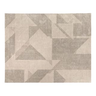 A grey rug with pattern