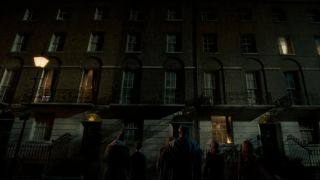 Grimmauld Place revealing itself in Harry Potter and the Order of the Phoenix.