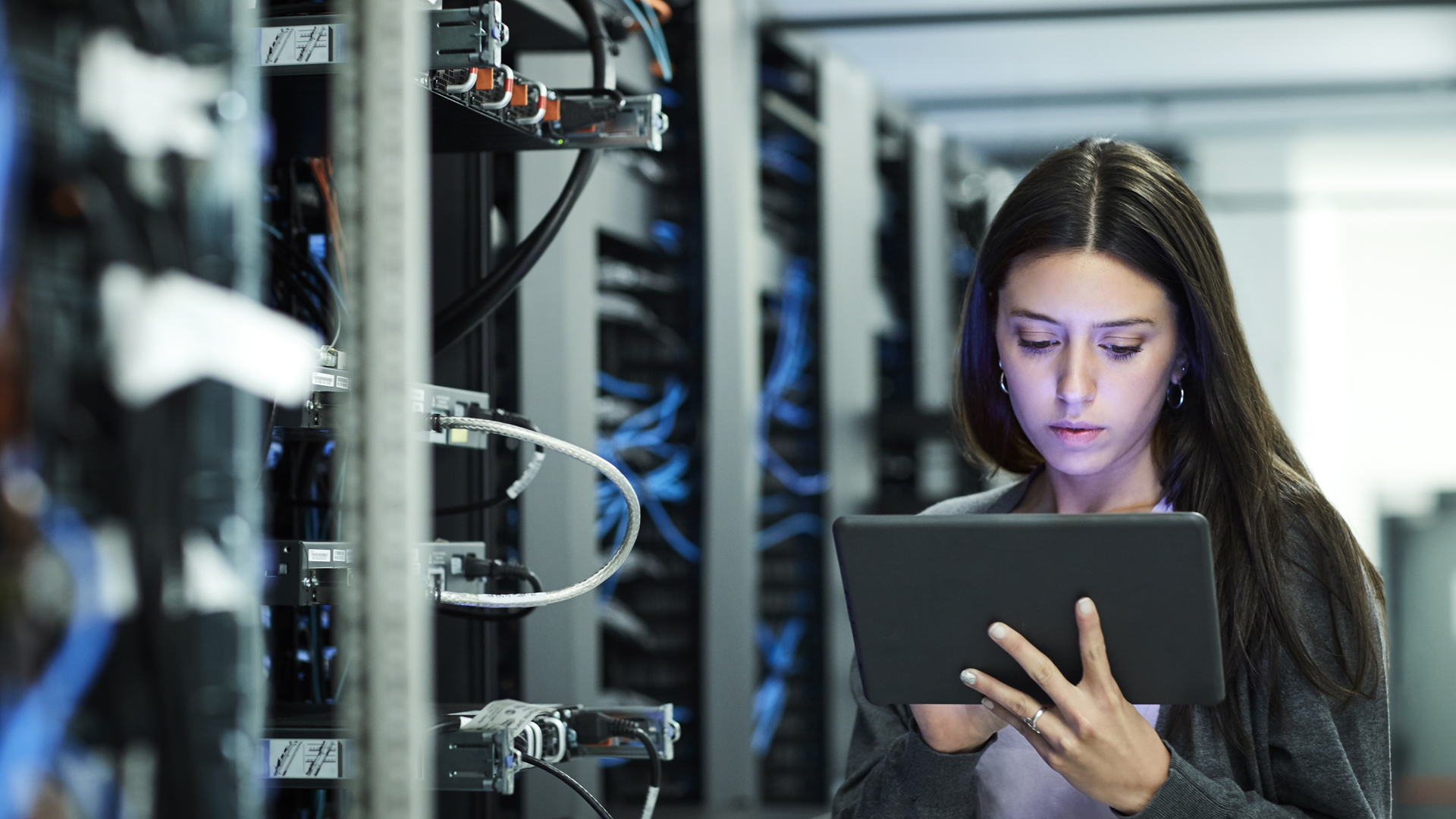 it professional monitoring a server room