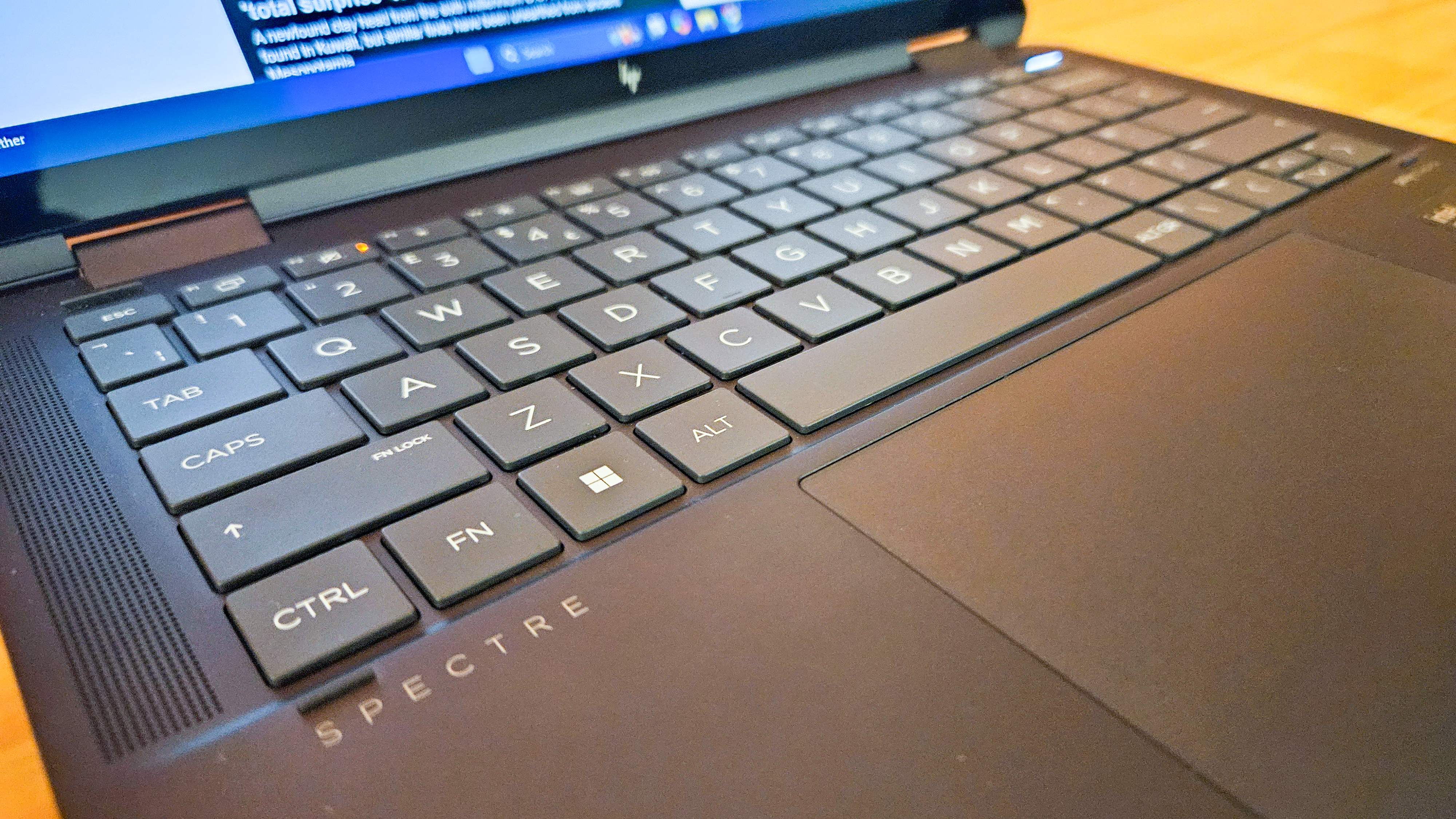 Image of the laptop HP Spectre x360 14 (angled keyboard)