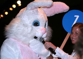 In what may be a first at IDF, a giant bunny asks a question. The INQUIRER's Charlie Demerjian wore the bunny suit for losing a bet to Voodoo PC's Rahul Sood. Demerjian wrongly predicted that Dell would never offer computers with AMD processors.