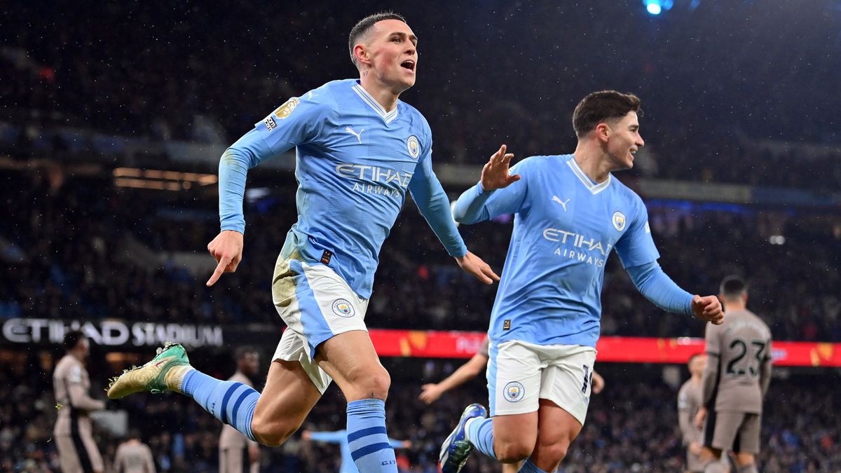 Man city vs best sale fulham free live streaming