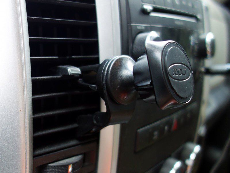 iBOLT magDock 360