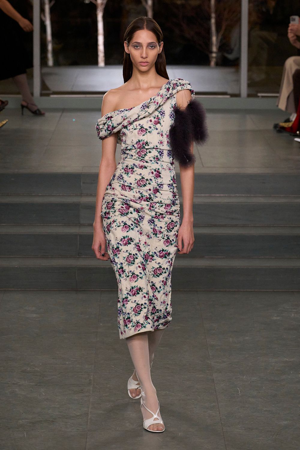 Feminine fashion on the fall/winter 2025 runway