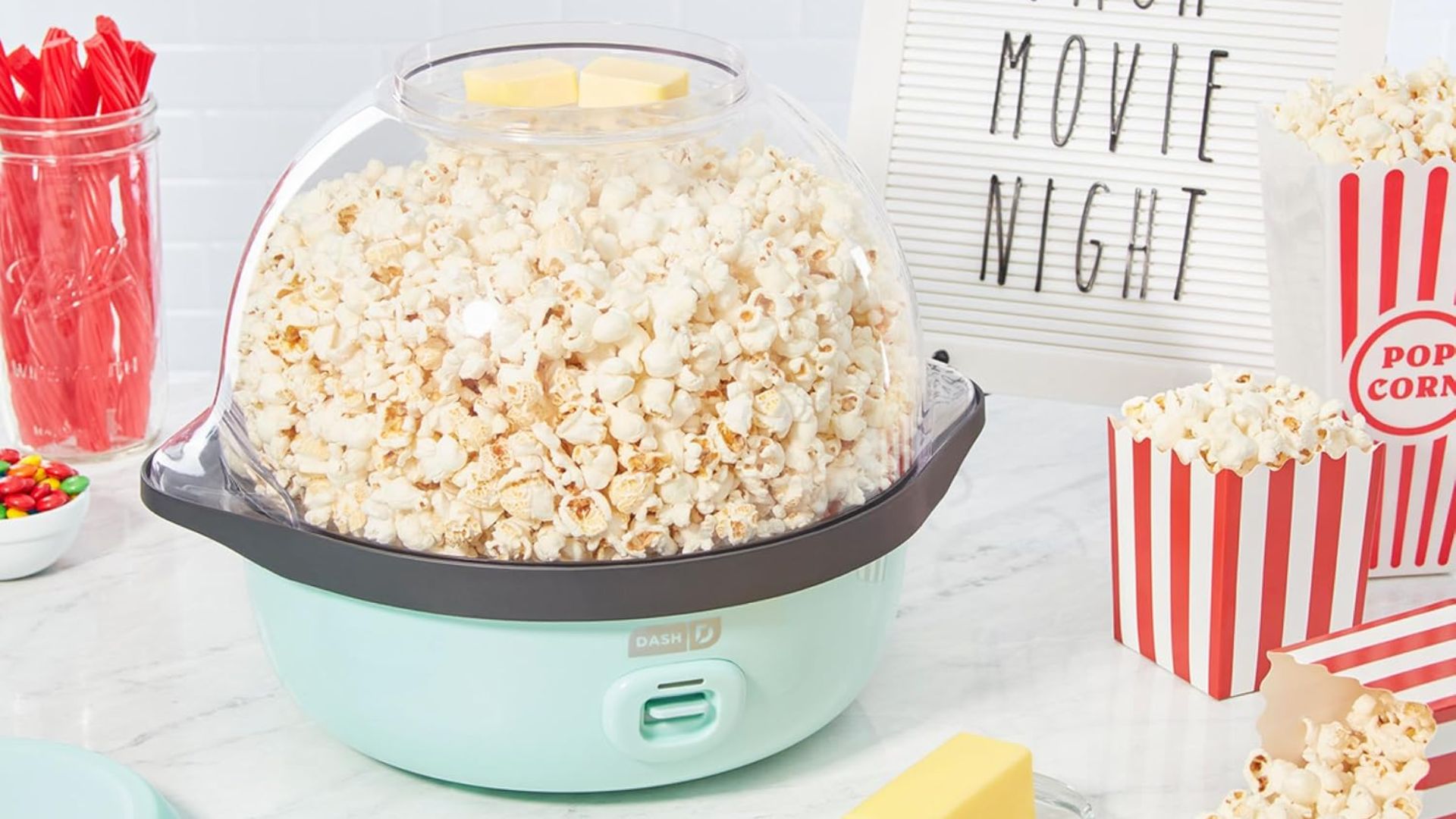 Dash popcorn maker