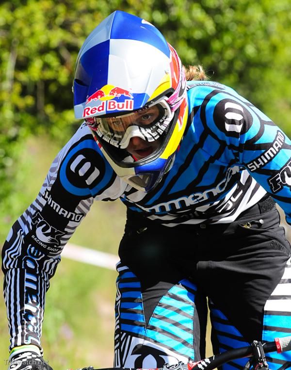 Rachael Atherton (Commencal) rides to second place