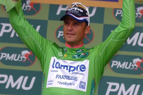 Alessandro Petacchi (Lampre) reclaimed the green jersey in Revel.