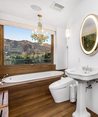 Pamela Anderson's house: Bathroom with view of California in Pamela Anderson’s Malibu Beach House
