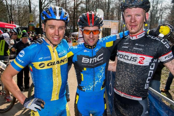 Emil Lindgren, Moritz Milatz and Markus Schulte-Luenzum