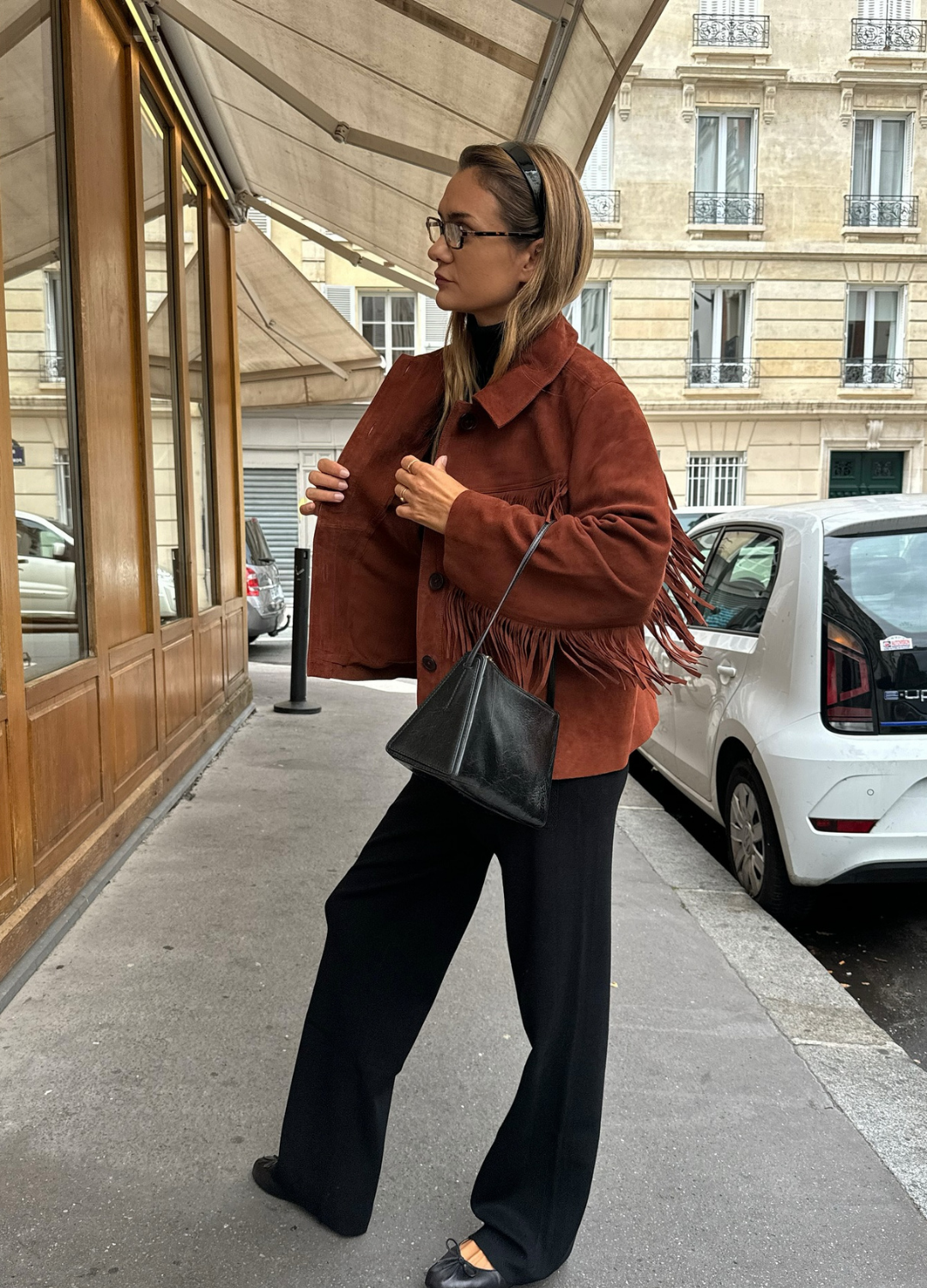 @annelauremais wearing suede