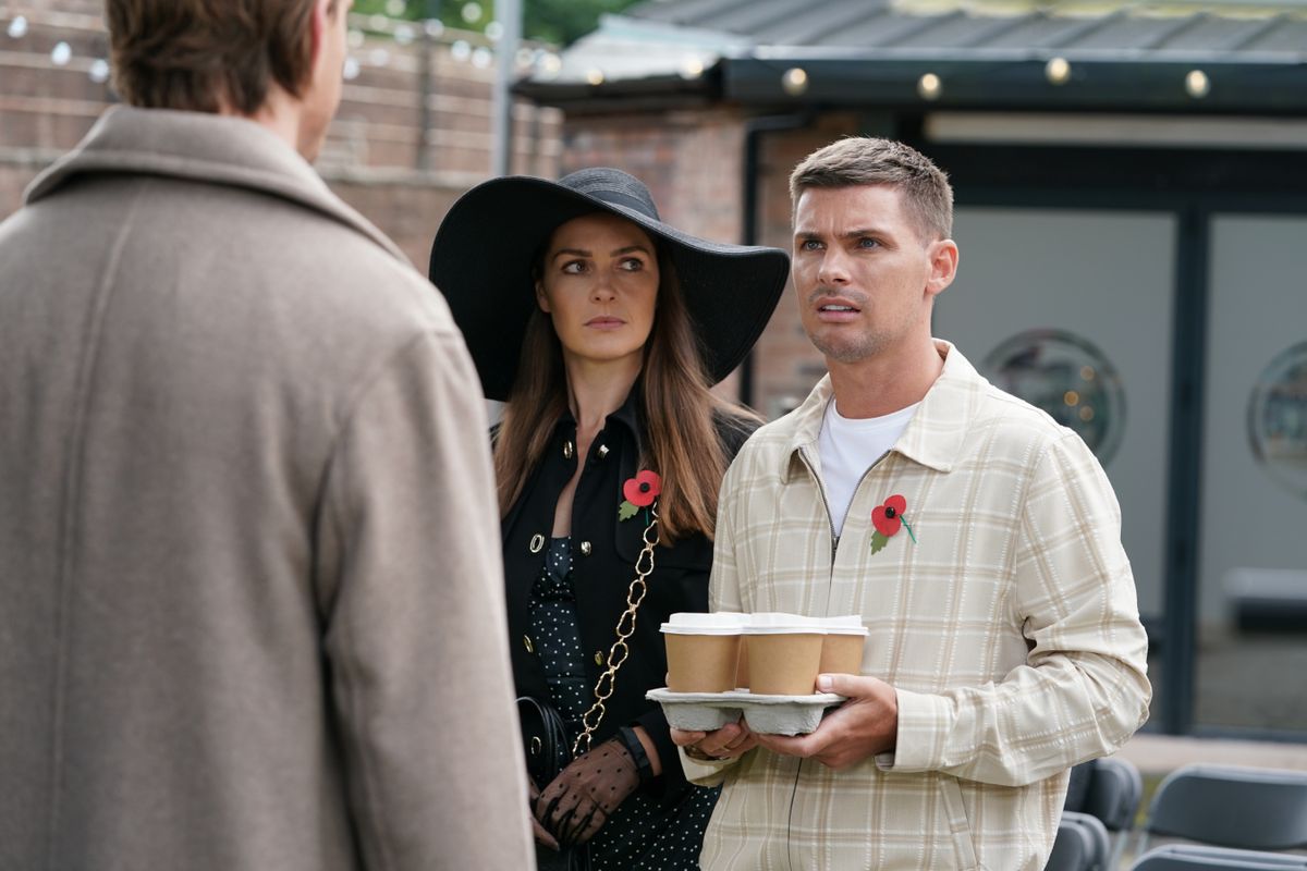  Sienna Blake and Ste hatch a plan