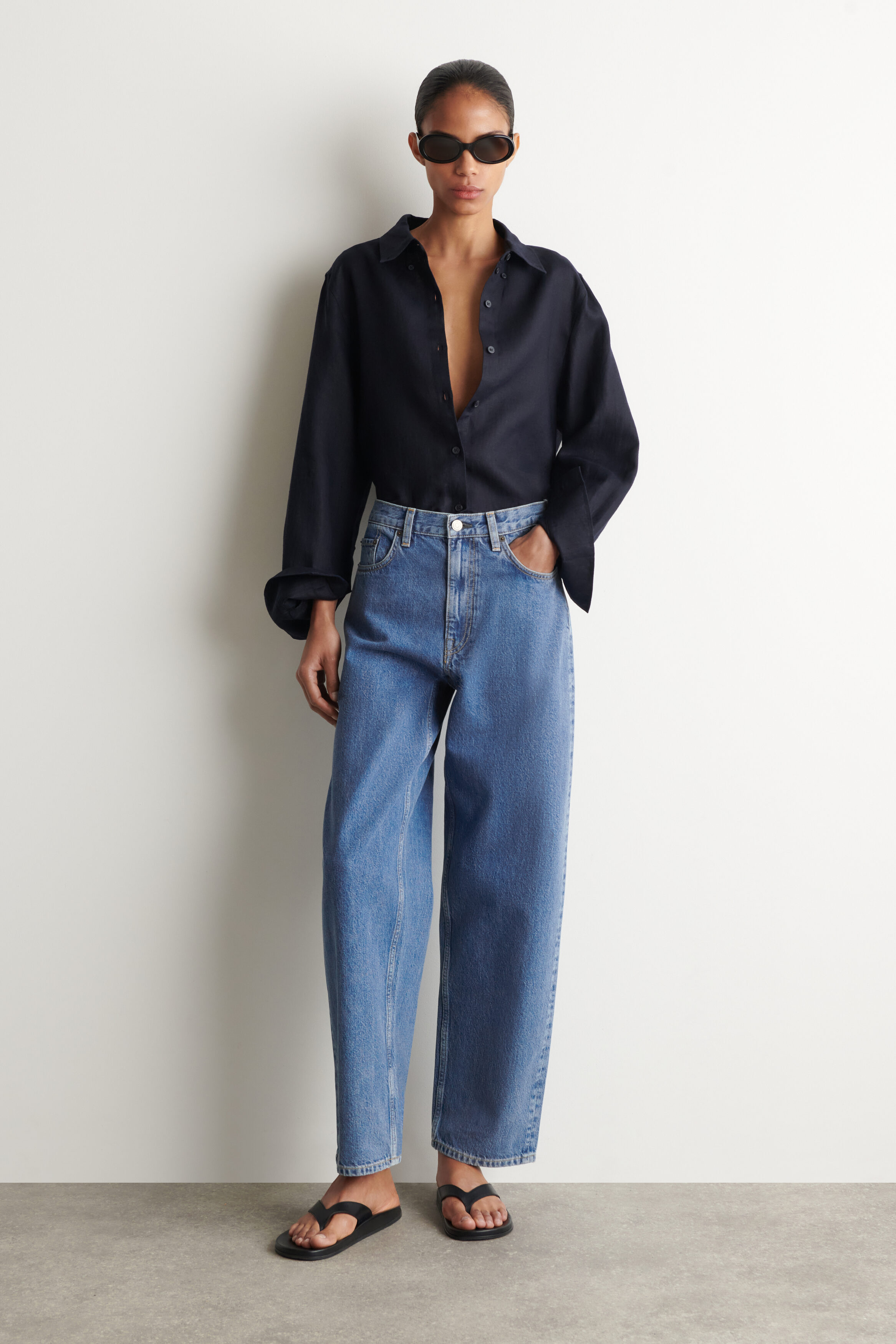 Bay Barrel-Leg Jeans