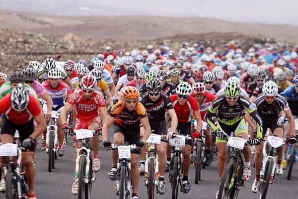 Ismael Ventura and others at the start
