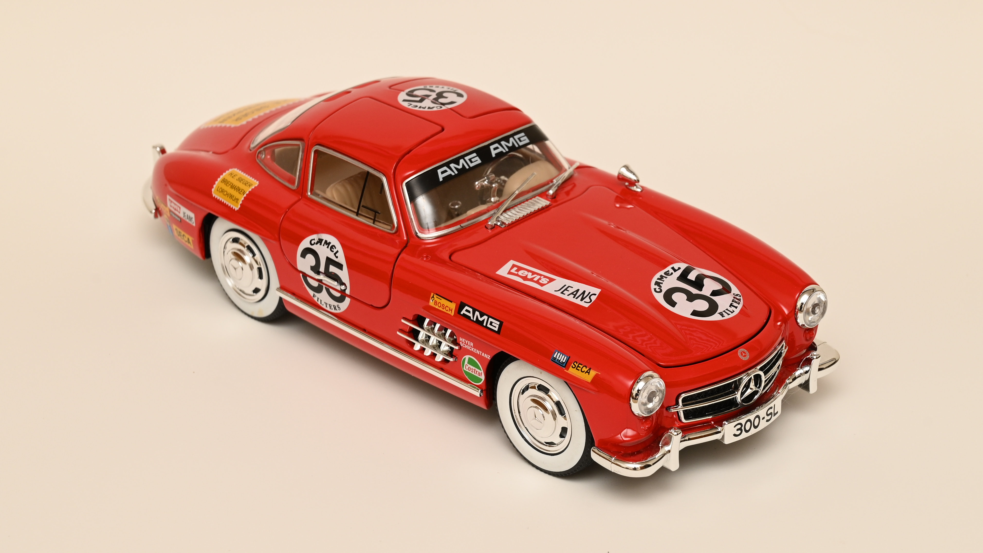 Neewer Z3 100Ws Flash example image